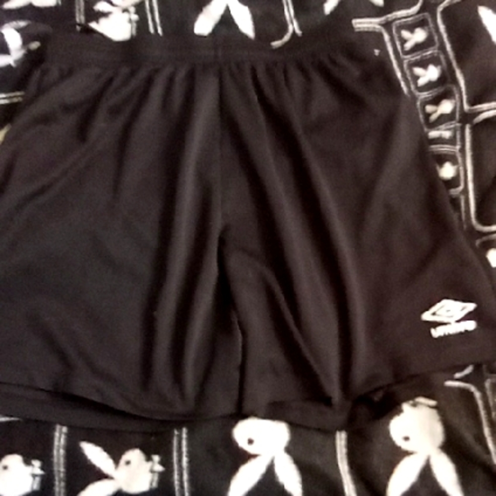 Umbro Classic Black Sports Shorts Size Medium